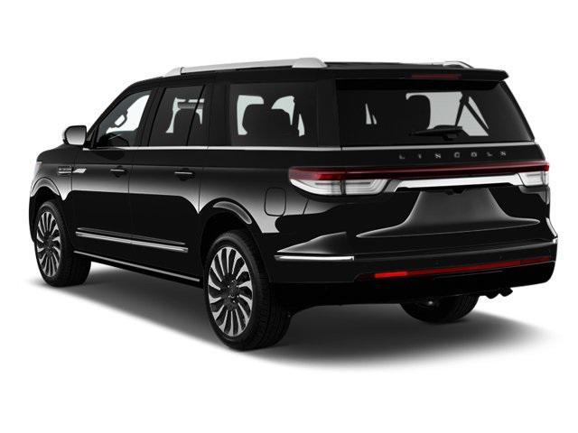 used 2022 Lincoln Nautilus car, priced at $41,398