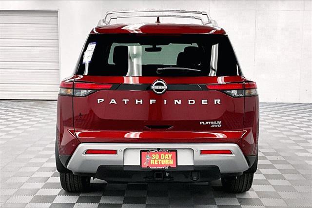 new 2024 Nissan Pathfinder car, priced at $45,553