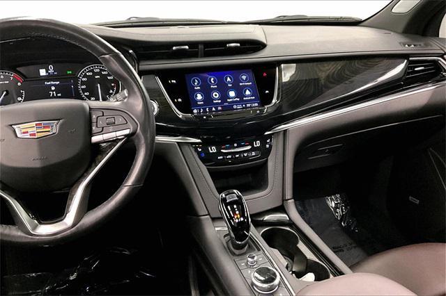 used 2023 Cadillac XT6 car, priced at $38,271