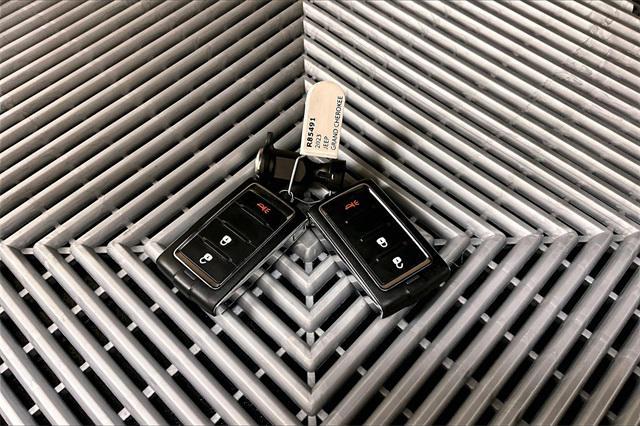 used 2023 Jeep Grand Cherokee car, priced at $30,782