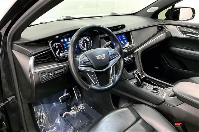 used 2022 Cadillac XT5 car, priced at $30,720