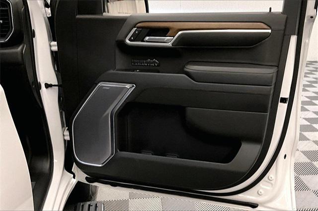 used 2022 Chevrolet Silverado 1500 car, priced at $49,998