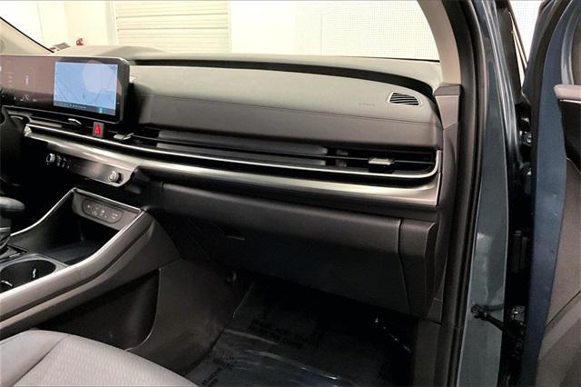 used 2025 Kia Carnival car, priced at $49,449
