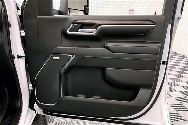 used 2024 GMC Sierra 2500 car, priced at $67,906