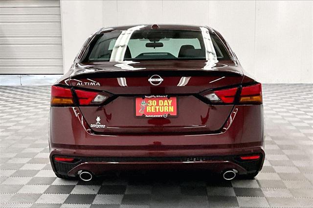 new 2025 Nissan Altima car, priced at $27,340
