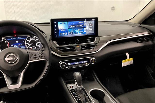 new 2025 Nissan Altima car, priced at $27,340