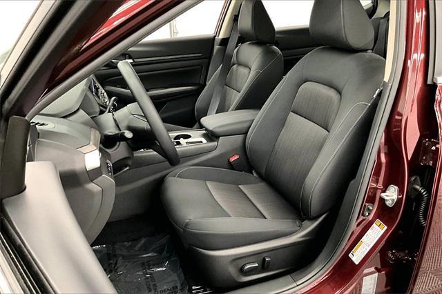 new 2025 Nissan Altima car, priced at $27,340