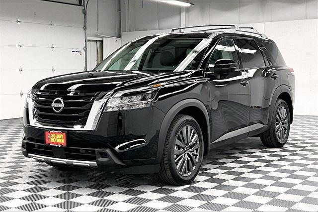 new 2024 Nissan Pathfinder car, priced at $46,179