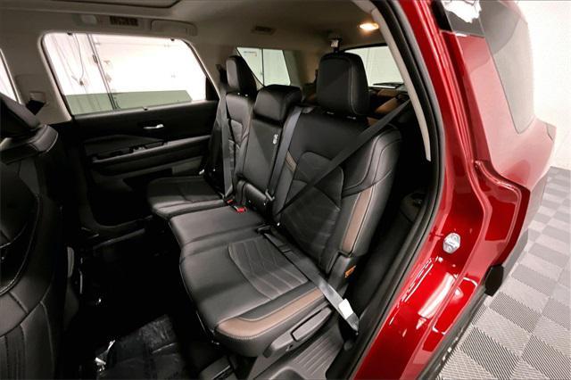 new 2025 Nissan Pathfinder car, priced at $50,141