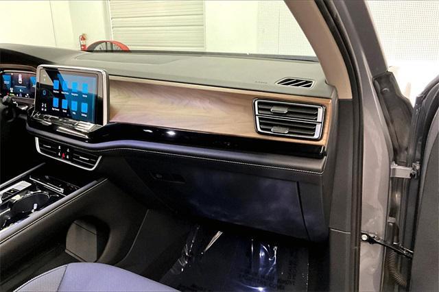 used 2024 Volkswagen Atlas car, priced at $32,526