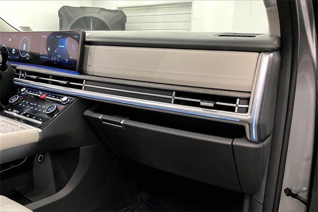 used 2024 Hyundai Santa Fe car, priced at $36,527