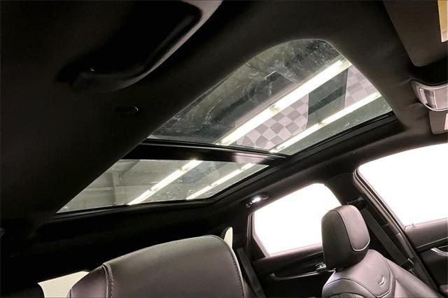 used 2022 Cadillac XT5 car