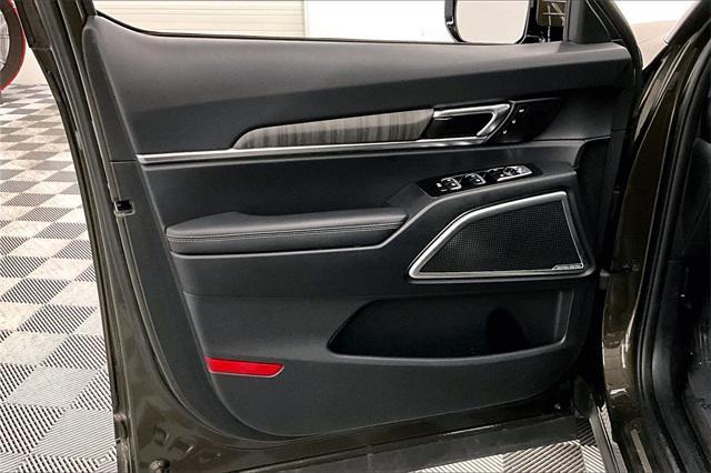 used 2024 Kia Telluride car, priced at $44,088