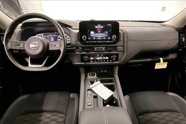 new 2025 Nissan Pathfinder car, priced at $34,752