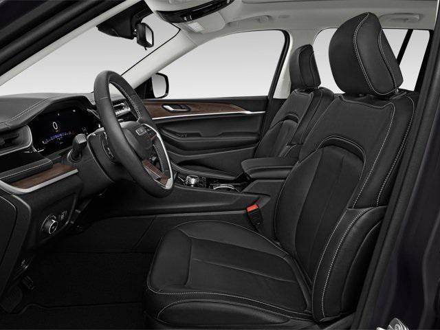 used 2024 Jeep Grand Cherokee car, priced at $31,998