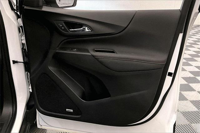 used 2022 Chevrolet Equinox car, priced at $24,289