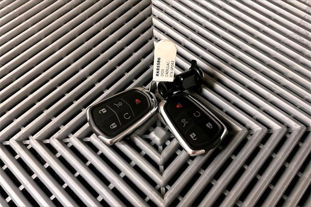 used 2023 Cadillac XT6 car, priced at $43,223