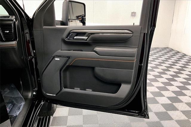 used 2025 GMC Sierra 2500 car, priced at $74,896