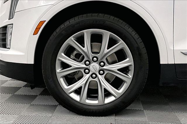 used 2021 Cadillac XT5 car, priced at $29,116