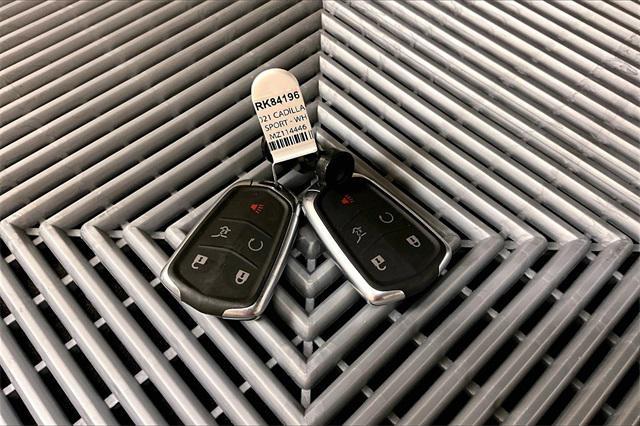 used 2021 Cadillac XT5 car, priced at $33,929