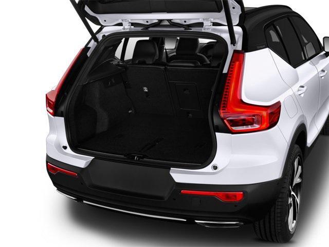 used 2019 Volvo XC40 car, priced at $20,729