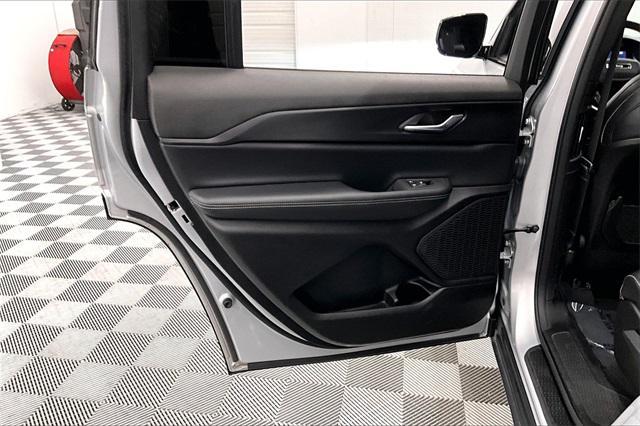 used 2024 Jeep Grand Cherokee L car, priced at $29,024