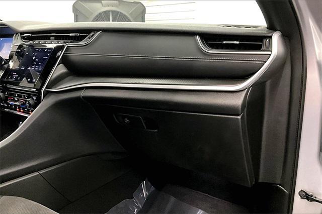 used 2024 Jeep Grand Cherokee L car, priced at $29,024