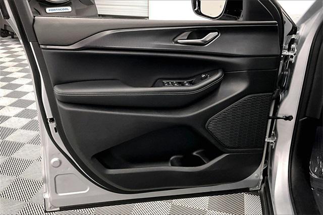 used 2024 Jeep Grand Cherokee L car, priced at $29,024