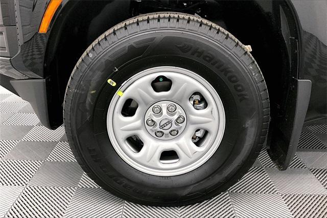 new 2025 Nissan Frontier car, priced at $32,162