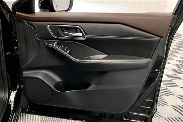used 2021 Nissan Rogue car, priced at $24,377