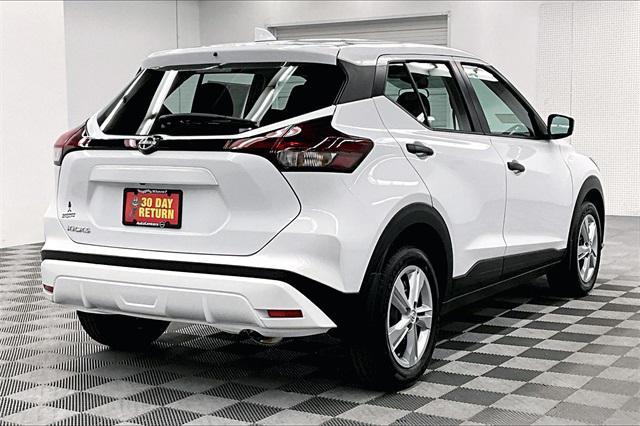 new 2025 Nissan Kicks car, priced at $21,857