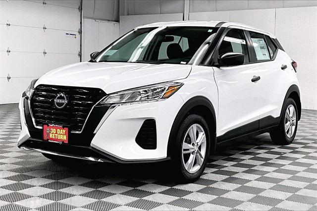 new 2025 Nissan Kicks car, priced at $21,857