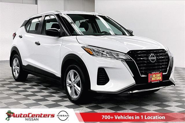 new 2025 Nissan Kicks car, priced at $21,857