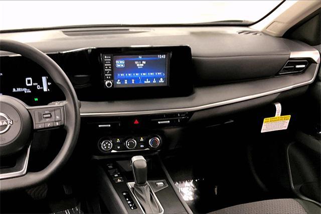 new 2025 Nissan Kicks car, priced at $24,261