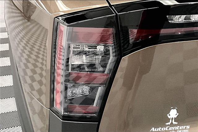 new 2025 Nissan Kicks car, priced at $24,261