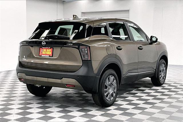 new 2025 Nissan Kicks car, priced at $24,261