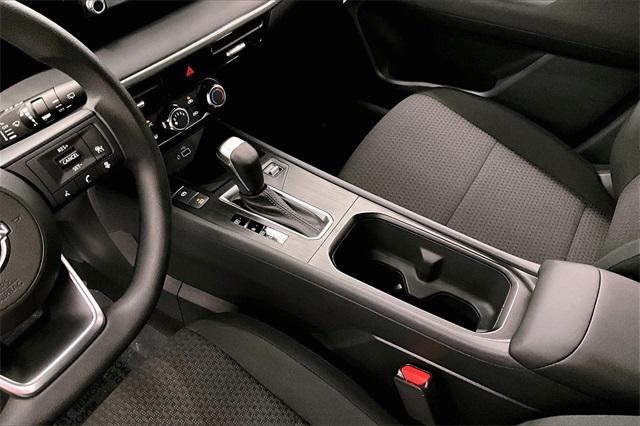 new 2025 Nissan Kicks car, priced at $24,261