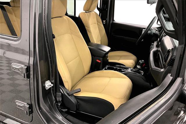 used 2023 Jeep Gladiator car, priced at $32,416