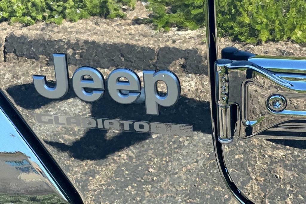 new 2024 Jeep Gladiator car, priced at $44,830