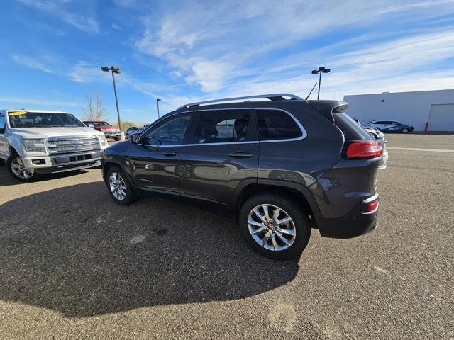 used 2015 Jeep Cherokee car