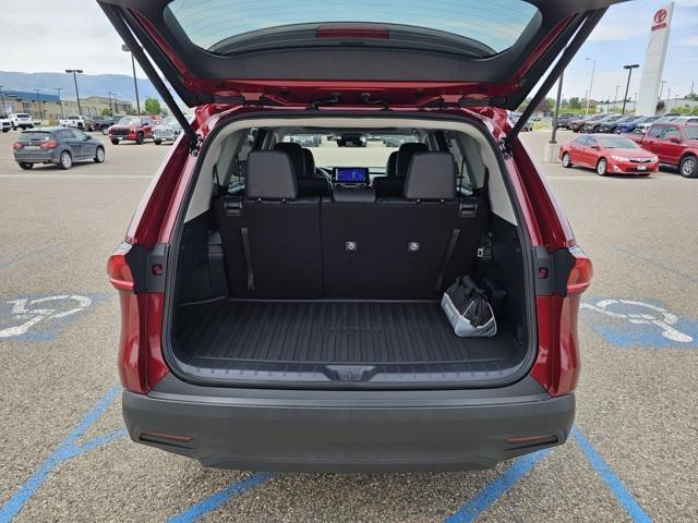 new 2025 Toyota Highlander Hybrid car, priced at $50,783