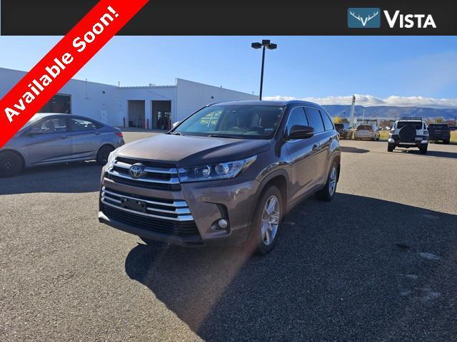 used 2017 Toyota Highlander car, priced at $24,991