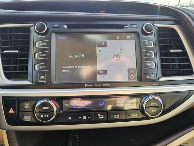 used 2017 Toyota Highlander car, priced at $23,792