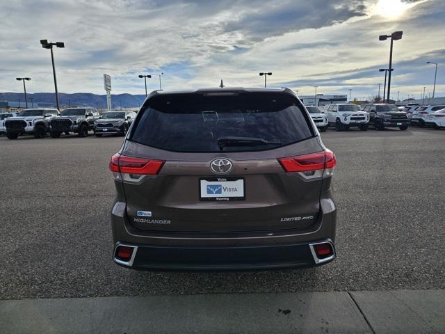 used 2017 Toyota Highlander car, priced at $23,792