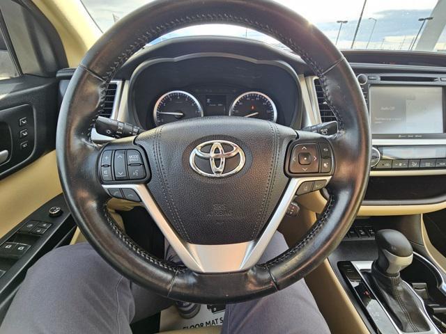 used 2017 Toyota Highlander car, priced at $23,792