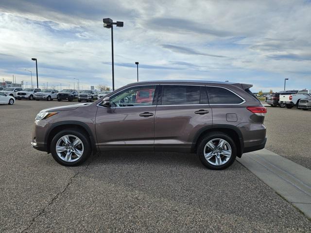 used 2017 Toyota Highlander car, priced at $23,792