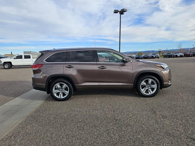 used 2017 Toyota Highlander car, priced at $23,792