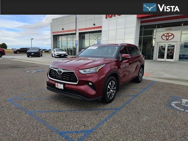 used 2020 Toyota Highlander Hybrid car, priced at $36,992
