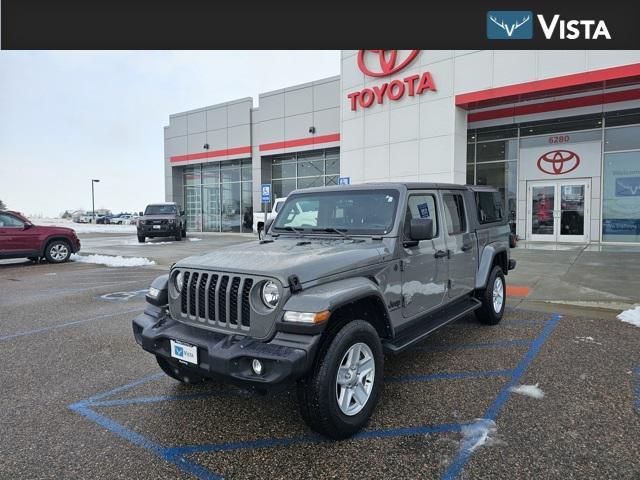 used 2022 Jeep Gladiator car, priced at $34,491