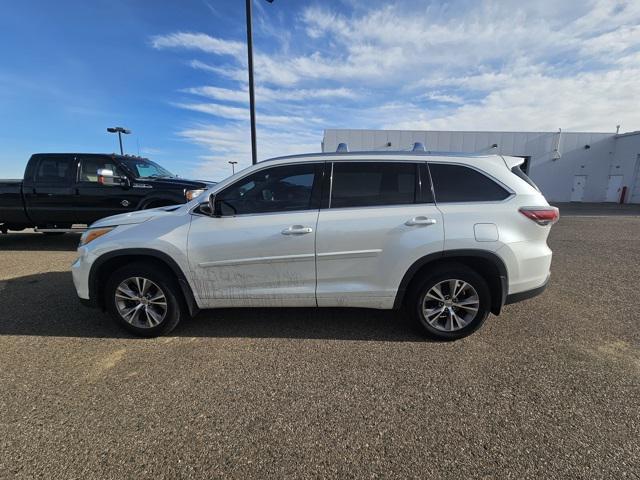 used 2014 Toyota Highlander car, priced at $10,991